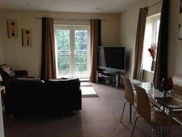  Image of 2 bedroom Flat to rent in Maxwell Road Rumney Cardiff CF3 at Maxwell Road Rumney Cardiff, CF3 3AX