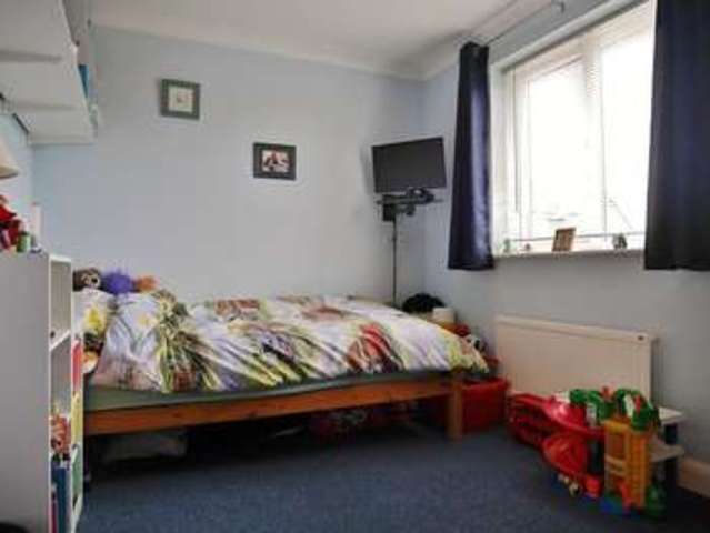  Image of 4 bedroom Detached house for sale in Mons Way Abingdon OX14 at Abingdon, OX14 1NJ