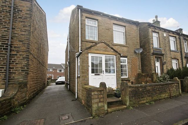 Image of 4 bedroom Detached house for sale in Moorlands Road Outlane Huddersfield HD3 at Moorlands Road  Huddersfield, HD3 3UQ
