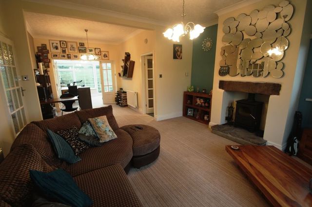  Image of 2 bedroom Bungalow for sale in Mount Royal Holywell Green Halifax HX4 at Mount Royal  Halifax, HX4 9JR