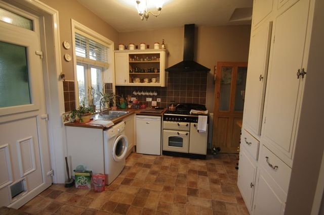  Image of 2 bedroom Bungalow for sale in Mount Royal Holywell Green Halifax HX4 at Mount Royal Wham Leigh Sowood, HX4 9JR