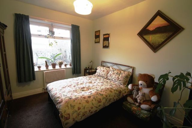  Image of 2 bedroom Bungalow for sale in Mount Royal Holywell Green Halifax HX4 at Mount Royal Wham Leigh Sowood, HX4 9JR