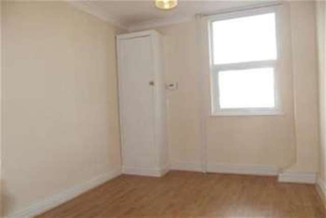  Image of 3 bedroom Terraced house to rent in Winchester Road Portsmouth PO2 at Portsmouth, PO2 7PS