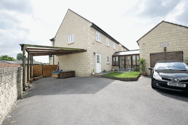  Image of 5 bedroom Detached house for sale in Nunney Road Frome BA11 at Nunney Road  Frome, BA11 4LE