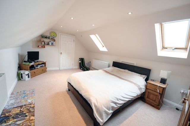  Image of 5 bedroom Detached house for sale in Nunney Road Frome BA11 at Nunney Road  Frome, BA11 4LE