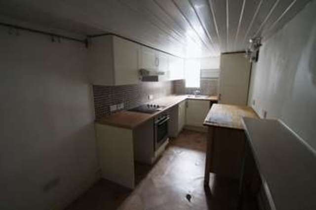  Image of 2 bedroom Terraced house for sale in Oak Street Elland HX5 at Oak Street  Elland, HX5 0LF