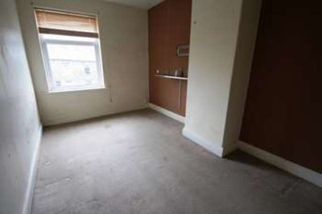  Image of 2 bedroom Terraced house for sale in Oak Street Elland HX5 at Oak Street  Elland, HX5 0LF
