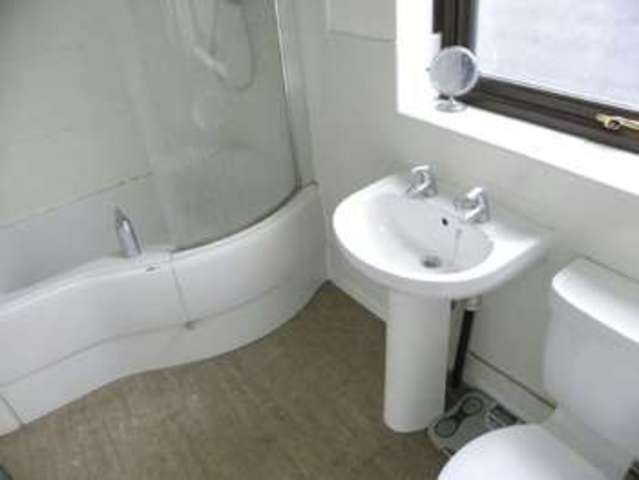  Image of 3 bedroom Detached house for sale in Oakfield Road Stapleford Nottingham NG9 at Oakfield Road  Stapleford, NG9 8FF