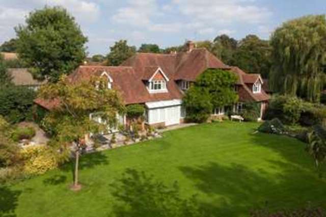  Image of 5 bedroom Detached house for sale in Lower Road Havant PO9 at Old Bedhampton Havant Hampshire, PO9 3LH