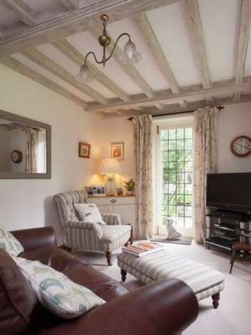  Image of 5 bedroom Detached house for sale in Lower Road Havant PO9 at Old Bedhampton Havant Hampshire, PO9 3LH
