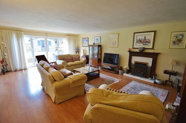  Image of 4 bedroom Detached house for sale in Old Croft Close Kingston Blount Chinnor OX39 at Old Croft Close  Kingston Blount, OX39 4RX