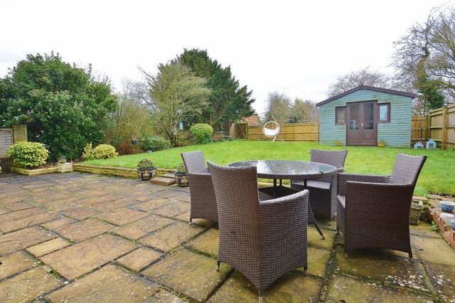  Image of 4 bedroom Detached house for sale in Old Croft Close Kingston Blount Chinnor OX39 at Old Croft Close  Kingston Blount, OX39 4RX