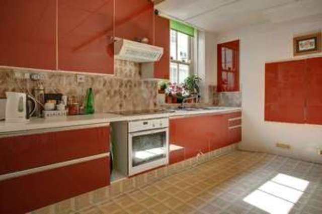  Image of 4 bedroom Town House for sale in High Street Portsmouth PO1 at Old Portsmouth Hampshire, PO1 2LP