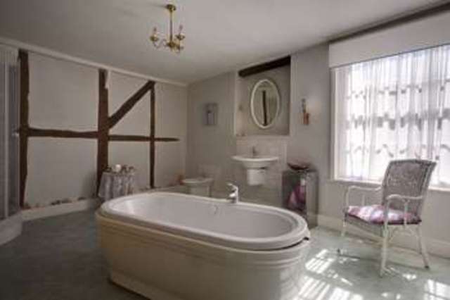  Image of 4 bedroom Town House for sale in High Street Portsmouth PO1 at Old Portsmouth Hampshire, PO1 2LP