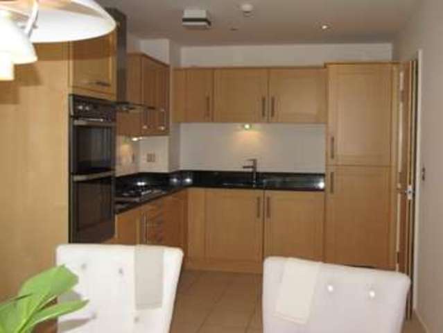  Image of 4 bedroom Town House for sale in Broad Street Portsmouth PO1 at Old Portsmouth Hampshire, PO1 2JE