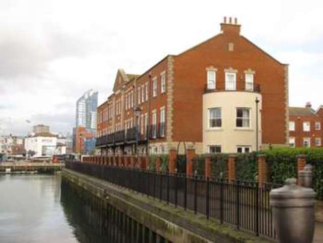  Image of 4 bedroom Town House for sale in Captains Row Portsmouth PO1 at Old Portsmouth Hampshire, PO1 2TT