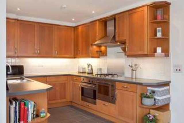  Image of 4 bedroom Town House for sale in Minerva Crescent Gunwharf Quays Portsmouth PO1 at Old Portsmouth Hampshire, PO1 3TD