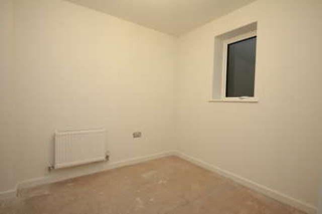  Image of 2 bedroom Flat for sale in Old Post Office Walk Surbiton KT6 at Surbiton Surrey, KT6 4JF