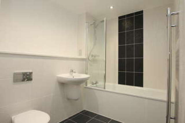  Image of 2 bedroom Flat for sale in Old Post Office Walk Surbiton KT6 at Surbiton Surrey, KT6 4JF