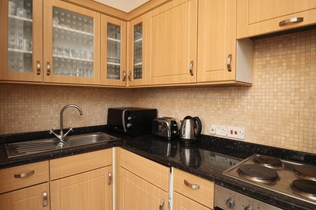  Image of 1 bedroom Flat to rent in Castletown Road London W14 at Castletown Road  London, W14 9HE