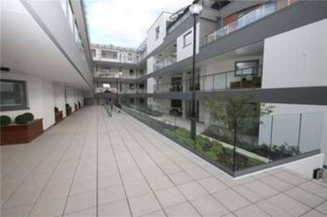  Image of 2 bedroom Apartment for sale in Flower Lane London NW7 at London  Mill Hill, NW7 2JL