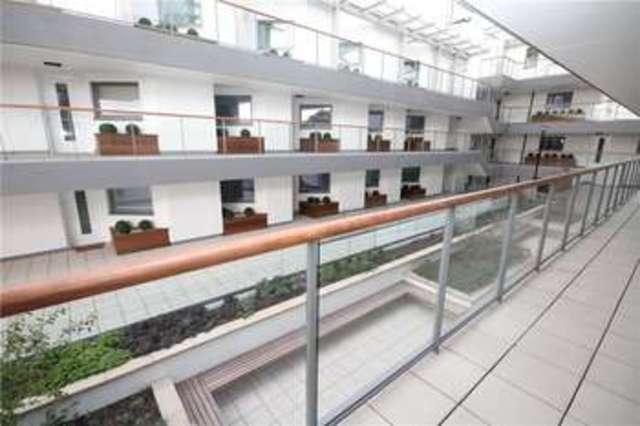  Image of 2 bedroom Apartment for sale in Flower Lane London NW7 at London  Mill Hill, NW7 2JL