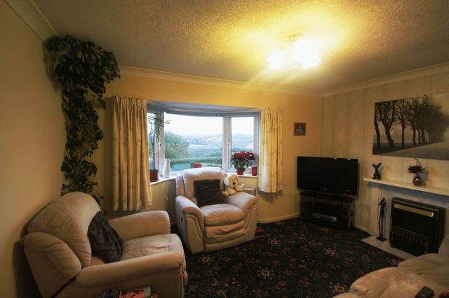  Image of 2 bedroom Detached house for sale in Orchard Way Brighouse HD6 at Orchard Way  Brighouse, HD6 2SS