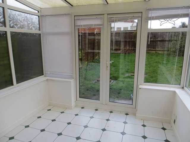  Image of 2 bedroom Semi-Detached house to rent in Over Brunton Close Northfield Birmingham B31 at Over Brunton Close  Birmingham, B31 3XB