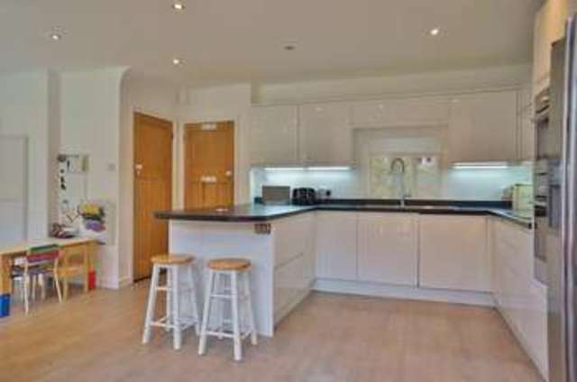  Image of 4 bedroom Semi-Detached house for sale in Oxford Road Abingdon OX14 at Abingdon, OX14 2DS