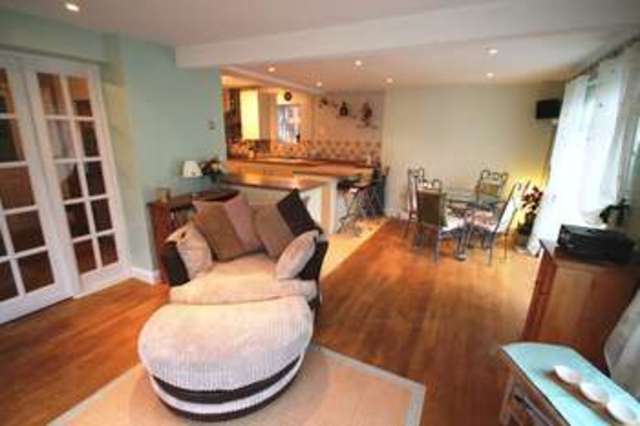  Image of 3 bedroom Detached house for sale in Paddock Close Castle Donington Derby DE74 at Castle Donington Castle Donington Derbyshire, DE74 2JW