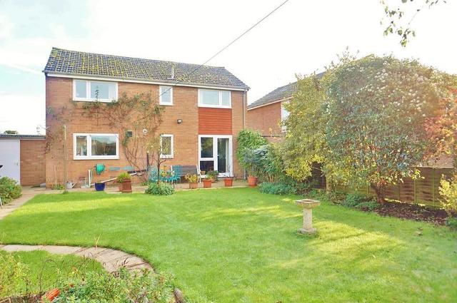  Image of 4 bedroom Detached house for sale in Pagisters Road Abingdon OX14 at Abingdon, OX14 2LY