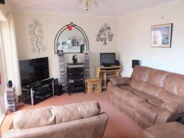  Image of 3 bedroom End of Terrace for sale in Park Avenue Kilgetty SA68 at Kilgetty Pembrokeshire Kilgetty, SA68 0UB