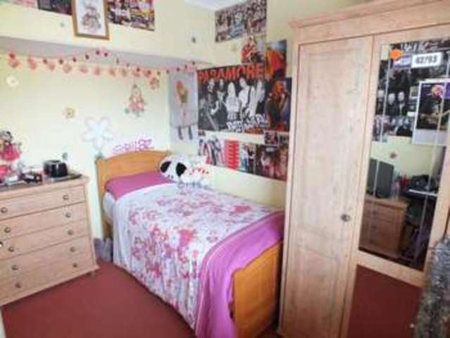  Image of 3 bedroom End of Terrace for sale in Park Avenue Kilgetty SA68 at Kilgetty Pembrokeshire Kilgetty, SA68 0UB