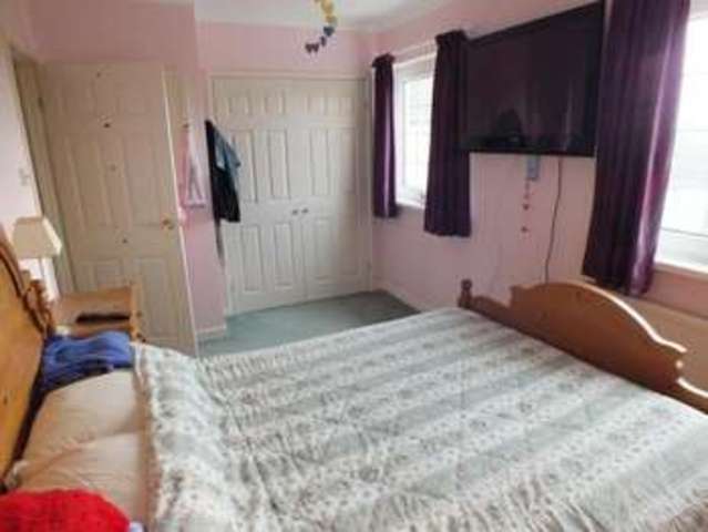  Image of 3 bedroom End of Terrace for sale in Park Avenue Kilgetty SA68 at Kilgetty Pembrokeshire Kilgetty, SA68 0UB