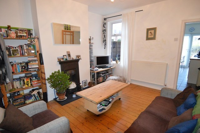  Image of 2 bedroom Terraced house for sale in Park Avenue Kings Norton Birmingham B30 at Park Avenue Kings Norton Birmingham, B30 2ER