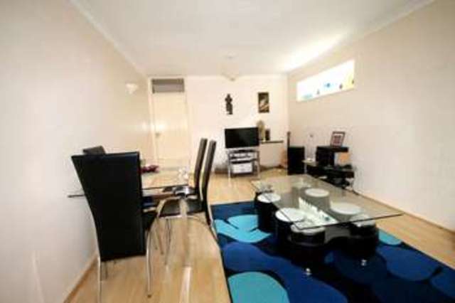  Image of 1 bedroom Flat to rent in Park Hill Road Shortlands Bromley BR2 at Shortlands  Kent, BR2 0XG
