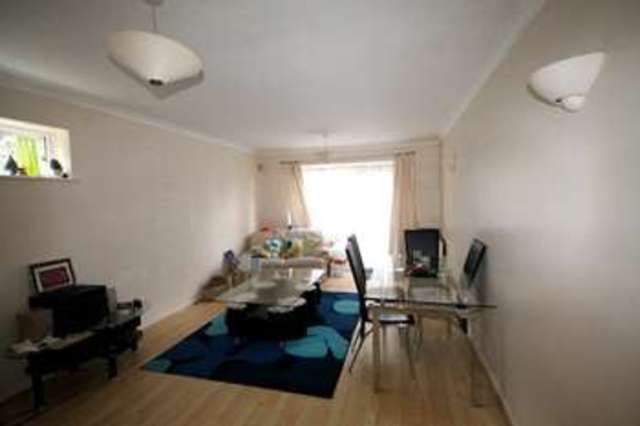  Image of 1 bedroom Flat to rent in Park Hill Road Shortlands Bromley BR2 at Shortlands  Kent, BR2 0XG