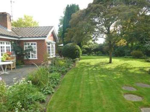  Image of 3 bedroom Detached house for sale in Park Lane Castle Donington Derby DE74 at Castle Donington Castle Donington Derbyshire, DE74 2JF