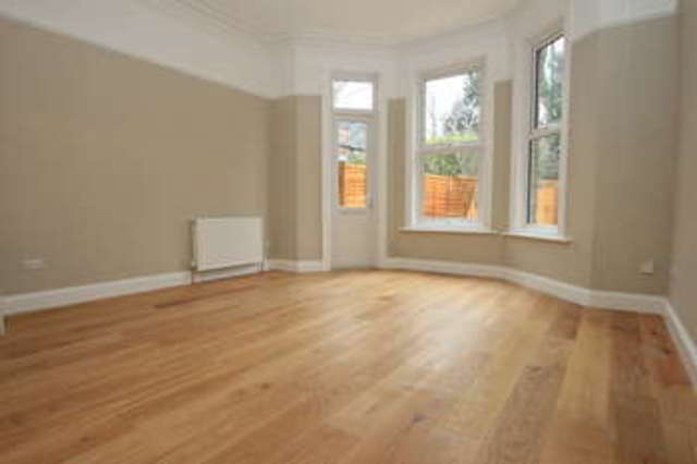  Image of 1 bedroom Detached house to rent in Park Road Berrylands Surbiton KT5 at Surbiton Surrey, KT5 8QA