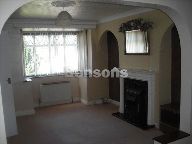  Image of 3 bedroom Semi-Detached house to rent in Parkdale Hadley Telford TF1 at Parkdale Hadley Telford, TF1 6PE