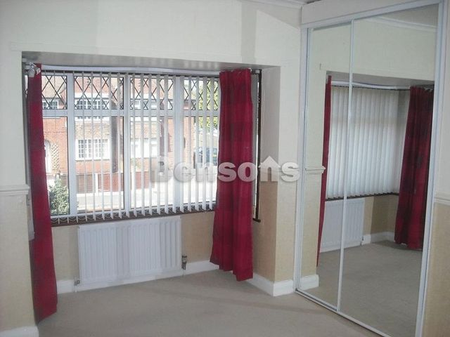  Image of 3 bedroom Semi-Detached house to rent in Parkdale Hadley Telford TF1 at Parkdale Hadley Telford, TF1 6PE