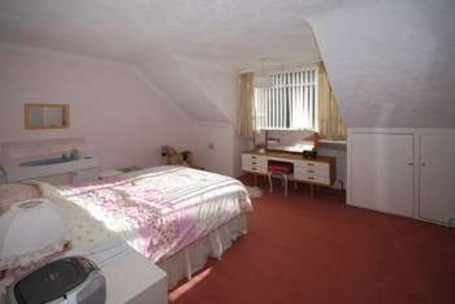  Image of 4 bedroom Detached house for sale in Pentre-Poeth Road Bassaleg Newport NP10 at Pentrepoeth Road  Newport, NP10 8LN