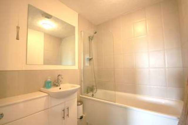  Image of 1 bedroom Flat for sale in Perth Road Beckenham BR3 at Beckenham Kent Beckenham, BR3 6PP