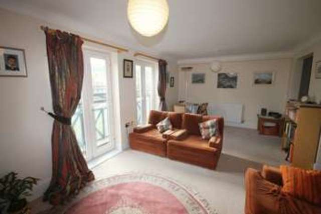  Image of 2 bedroom Flat to rent in Phoenix Way Portishead Bristol BS20 at Phoenix Way Portishead Bristol, BS20 7FG