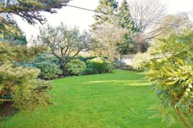  Image of 4 bedroom Detached house for sale in Picklers Hill Abingdon OX14 at Abingdon, OX14 2BB