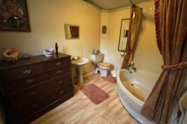  Image of 2 bedroom Detached house for sale in Dewsbury Road Elland HX5 at Pinfold Cottage  Elland, HX5 9JU