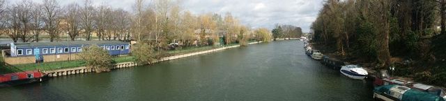  Image of Property to rent in Platts Eyot Hampton TW12 at Platts Eyot  Hampton, TW12 2HF