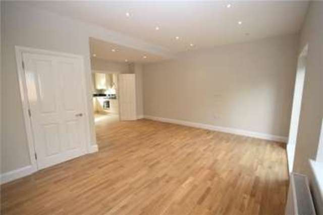  Image of 3 bedroom Terraced house for sale in Buttercup Close Northolt UB5 at Northolt  Northolt, UB5 5TS