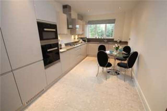  Image of 2 bedroom Flat for sale in Nether Street London N12 at Nether Street Finchley Woodside Park, N12 8EU
