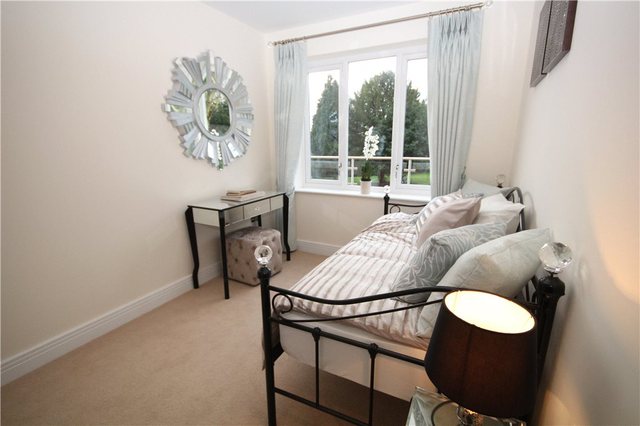  Image of 2 bedroom Flat for sale in Nether Street London N12 at Nether Street Finchley Woodside Park, N12 8EU